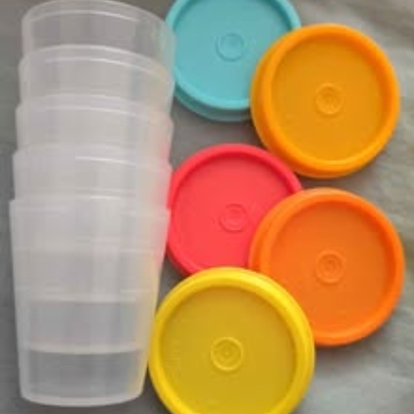 Tupperware Lunch Set - Picture 3 of 6